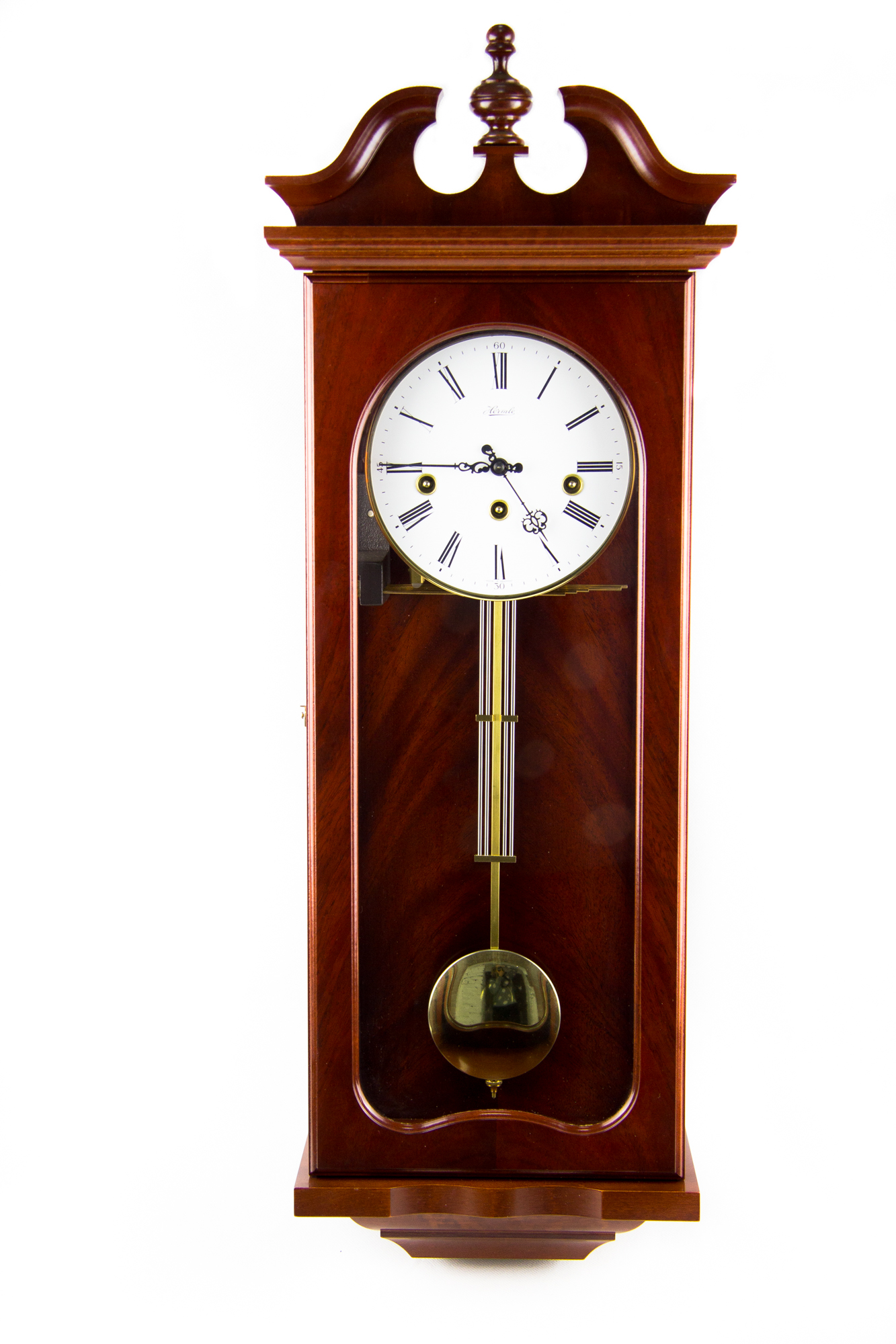Настенные часы hermle. Часы Хермле настенные. Часы Hermle настенные с маятником. Часы Хермле настольные. Часы настенные Franz Hermle.